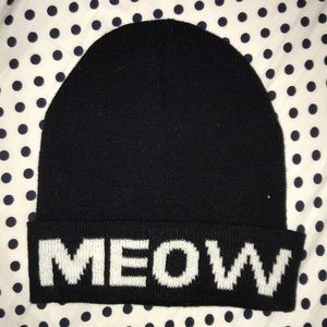 Black “MEOW” beanie